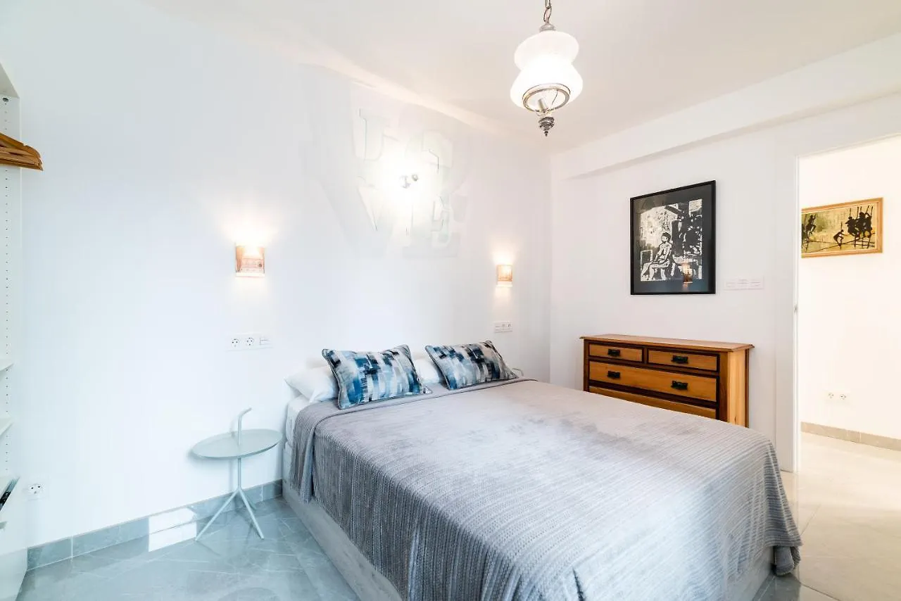 Elegante Y Centrico Alojamiento En Granada Apartment